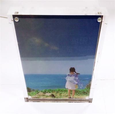 China Acrylic Foshan factory directly high quality 7 inches acrylic self standing photo frames for sale