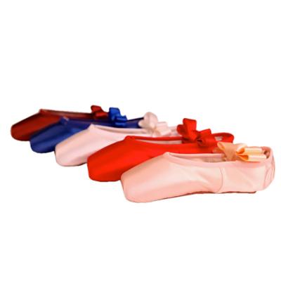 China Well-known designers of silk satin design new ballet shoes, comfortable pointe shoes for sale