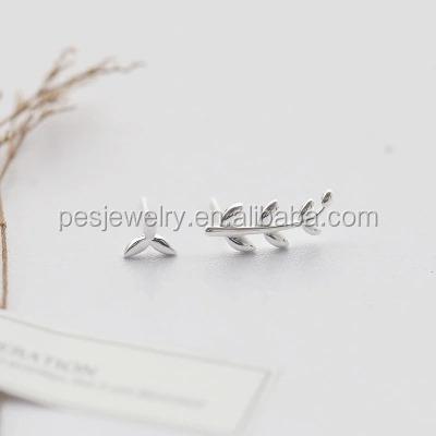 China PED Silver Fashion Jewelry! Korea Fresh Different Side Leaf Irregular Earrings (PES9-1513) for sale