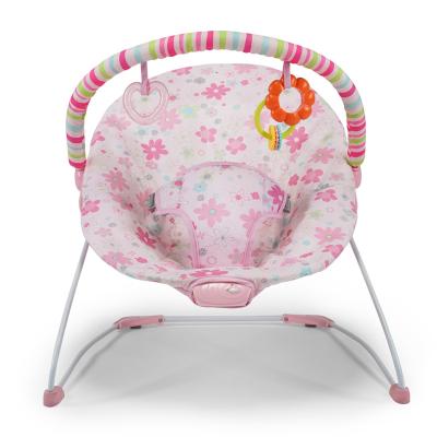 China 2020 newest baby 0-6months multifunctional automatic rocking chair automatic swing chair with toys for sale