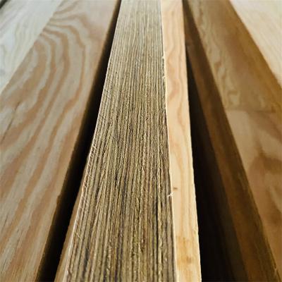 China Contemporary 4'x8' 3'x7' Pine LVL (laminated veneer lumber) Plywood Beam Special for Construction  Customization for sale