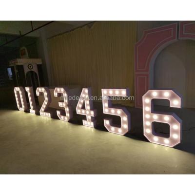 China Buildings Wholesale Acrylic Led Alphabet Letter Lights Led Wedding Decoration Marquee Large Number for sale