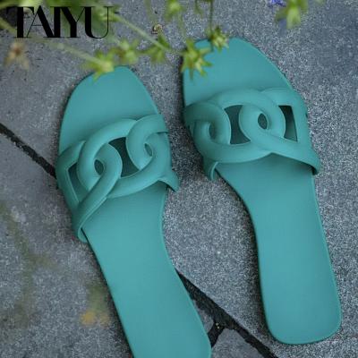 China China factory 2022 newest fashion trend newest summer casual shoes fashionable style flat beach flat women's sandals shoes women's sandals for sale