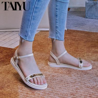 China Fashion Trend Women Fashion Summer Casual Outwear 2022 High Grade Newest Internet Retro Flat Bottom Fashionable Hot Single A-strap Sandals for sale