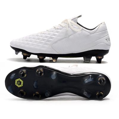 China Newest Active Soccer Sports Shoe Model White Soccer Shoes SG Studs Low Ankle Soccer Boots Cleats For Men Quickly To Deliver For You for sale