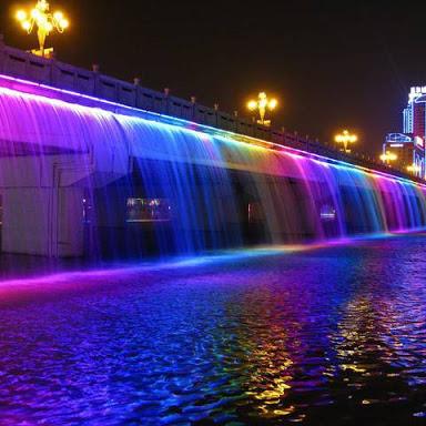 China Modern Commercial Chinese Fountain Supplier Bridge Water Insurance Digital Digital Water Curtain Colorful Fountain Project for sale