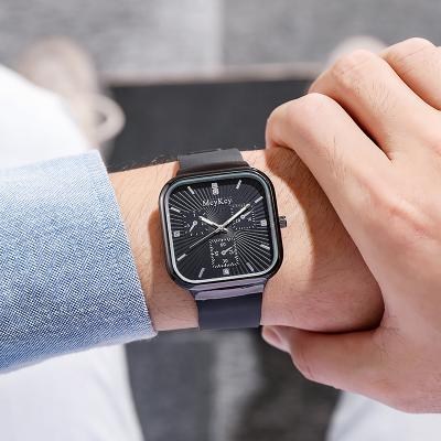 China Fashion\newest hot new stainless steel dial silicone strap quartz watch classic square\business sale\sports 2022 for men sports casual military watches for sale