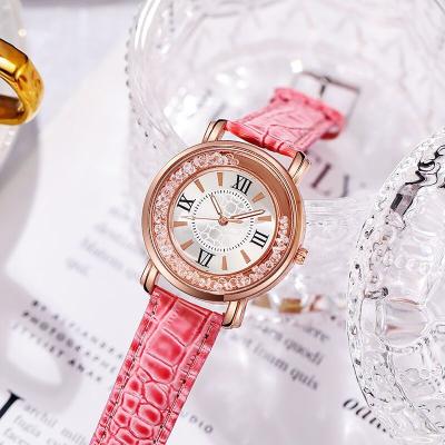 China Classic Roman Scale Crystal Grain Leather design popular watch women's quartz watches fashion casual style luxury ladies watch for sale