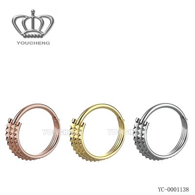 China Cute Quality 316L Surgical Steel Pyramid Design Hinged Segment Ring Septum Ring for sale