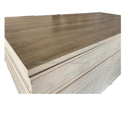 China Modern JIA MU JIA plywood 4x8x18mm eucalyptus shuttering/poplar plywood/melamine veneer laminated plywood for cabinets for sale