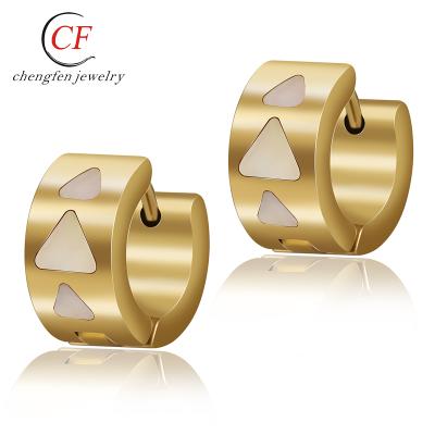 China Don't Fade Ready Stock French Clips Of Imagination OEM/ODM Shell Jewelry Triangle For Women for sale