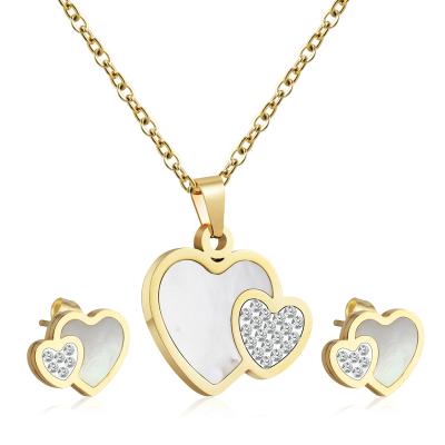 China Fasion Jewelry Women Stainless Steel Heart Casual/Sporty Set Design For Wedding Party 18K Gold Plated for sale