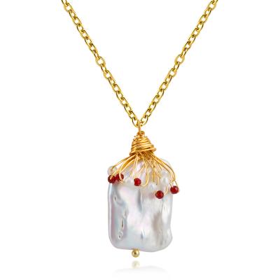 China Pure Natural Shell Jewelry Women Necklace Pendant Golden Necklace For Casual/Sporty Stainless Steel Jewelry for sale