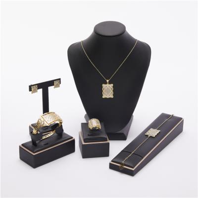 China 2021Hot Environmental Friendly Selling New Simple Fashion Full Gold Plated Elegant Drill Hollow Out Bracelet Ring Jewelry Set Necklace Earrings Set for sale