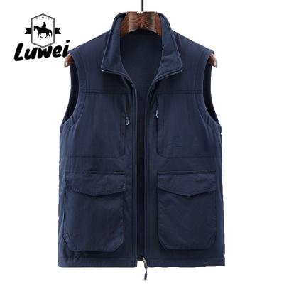 China Solid Color QUICK DRY Multi Duty Zipper Vest Cargo Pockets Sherpa Anorak Softshell Sleeveless Vest For Men for sale