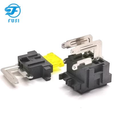 China Automotive Automotive PCB Fuse Matched Auto Car Blade Clip Fuse Holder PCB Standard Mini PCB Holder Panel Mount Auto Fuse Holder for sale