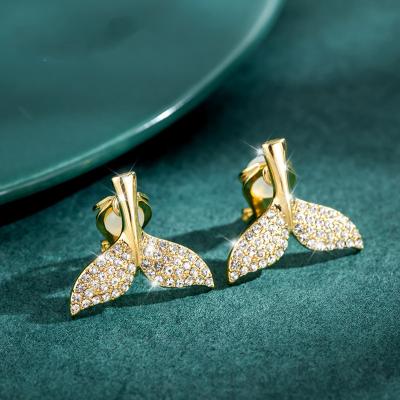 China FASHIONABLE Aimgal Jewelry Gold Plated And Diamond Light Luxury Stud Earrings For Women In Sterling Silver for sale