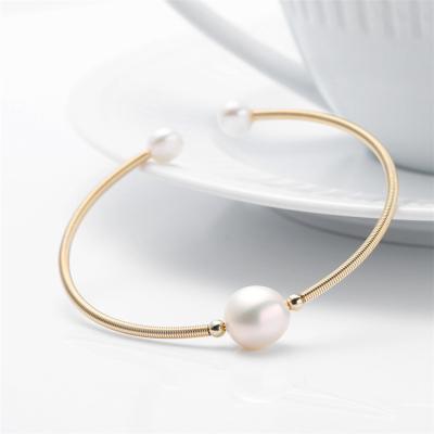 China FASHIONABLE Simple Natural Freshwater Pearl Bracelet 14K Gold Female Jewelry Wholesale for sale