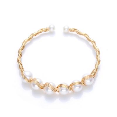 China Fashionable simple light luxury bracelet factory direct sales Aimgal freshwater pearl 14K natural gold injection winding bracelet for wome for sale