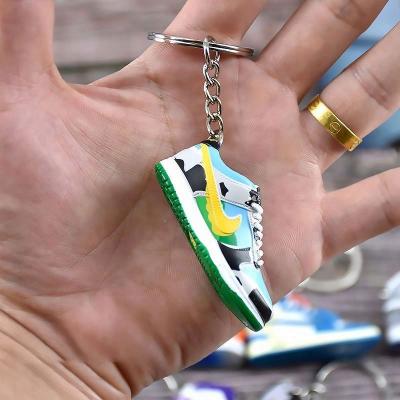 China Mini Model America Sneaker Pvc Dunk Super Realistic Sneaker 3D Handmade Sneaker High Link Chain Laces for sale