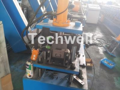 China Hydraulischer Ausschnitt galvanisierte Stahlblech C die Purlin-Rolle, die Maschine mit Stromversorgung 380V bildet zu verkaufen