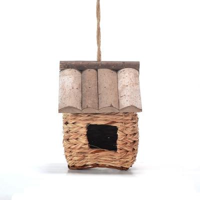 China Windproof Natural Hand & Woven Birdcage Straw Ecological Nest House Voliera By Uccelli Casitas Pajaros Roof Grass Wooden Bird Houses for sale