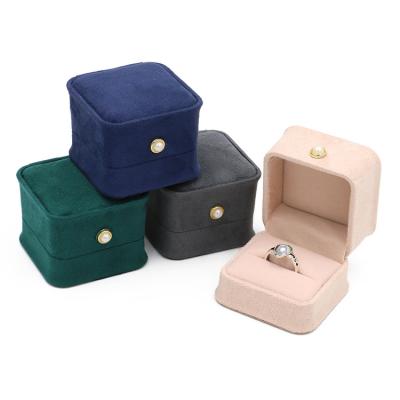 China Custom Logo Elegant Luxury Jewelry Box Jewelry Display and Packaging Box Ring Gift Box Wholesale Pandor Jewelry Packaging Box for sale