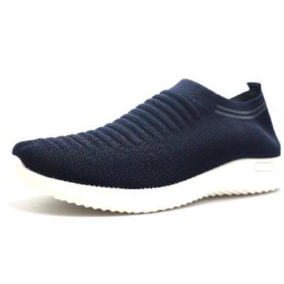 China New Arrivals Lightweight Cushioning Durable Mesh Athletic Sports Shoes Shock Absorption Sports Sneakers Men Shoes Fly Knitted Upper Slip On for sale