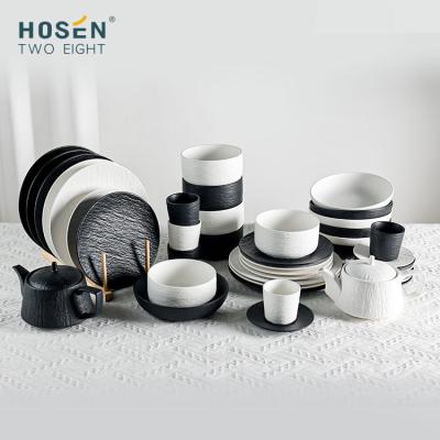 China Viable Wholesale Western Mugs Black White Ceramic Round Square Dinner Dishes Set Royal Modern Tableware Hotel Restaurant Party for sale