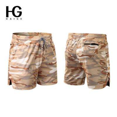 China Camouflage Breathable Training Men Shorts Quick Dry Breathable Gym Shorts Men With Towel Buckle Sports Fitness Loose Casual Running Shorts for sale