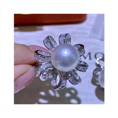 China CLASSIC S925 Sterling Silver Rings Exaggerated Female Rings Lightweight Luxury for sale