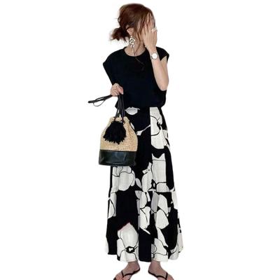 China Breathable Japanese loose classic round neck letter t-shirt printing half skirt long slit two-piece suit for sale