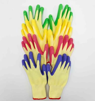 China High Performance Logo Foam Hand Weeder Gloves Comfortable Custom Made Latex Rubber Nitrile Gloves Breathable Work Glove For Wood Cutting Planting Garden for sale