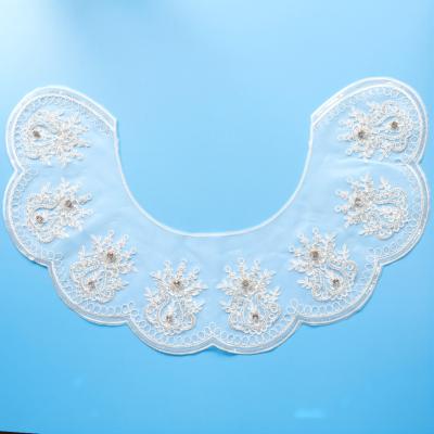 China large applique 3D neckline trim guipure neck lace beaded lace patches sewing applique embroidered lace collar applique for dres for sale