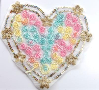 China new design 3D fashion garment accessory applique for apparel embroidery heart shape patch beautiful sequin organza patch for sale