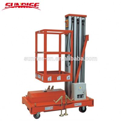 China Garment Shops Single Mast Aluminum Aerial Work Platform With Capacity 125 Kg for sale