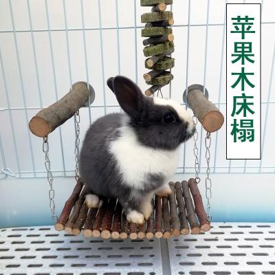 China Squirrel Viable Wooden Swing Bed Chinchilla Hammock Rabbit Apple Branch Rabbit Pedal Pig Pedal Bunny Toys for sale