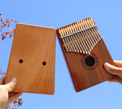 China Beginner Walter.t WK-17PD Portable Master Piano Mbira 17 Kalimba Spruce Wood With Backboard Stand Musical Gift For Students Beginners for sale