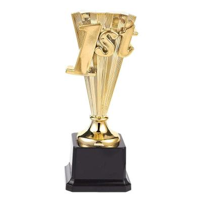 China Europe China Suppliers New High Quality Custom Design Trophy Metal Cup Award Champion Creative Trophies for sale