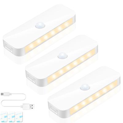 China Modern Night LED Bed Lamp Smart Motion Sensor Motion Triggered Rechargeable Lamp Battery Operated Smart Lamp for sale