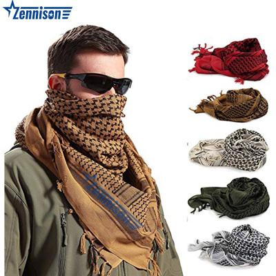 China Lightweight Arab Tactical Men's Head Scarf Cotton Dustproof Windproof Hijab Shemagh Scarf for sale