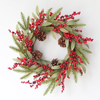 China Decoration Manufacturers Supply Christmas Ornaments Green Grass Red Berries Wreath Door Hanging Decoration With Pine Cones for sale