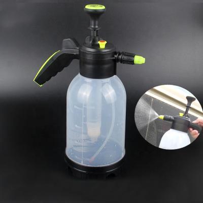 China Wrapping Vinyl Installation Tool 2L Spray Bottle Plastic Pressure Trigger Sprayer for sale