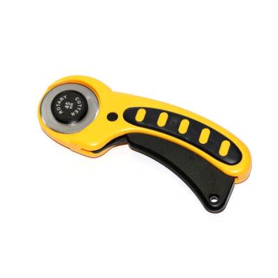 China Rotary Push Button 45mm Blade Roller Cutter Knife for sale