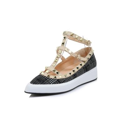 China Youth Slip On Fashion Girls Gold Studs Strap Sandals Low Heel Comfortable Flat Casual Shoes for sale