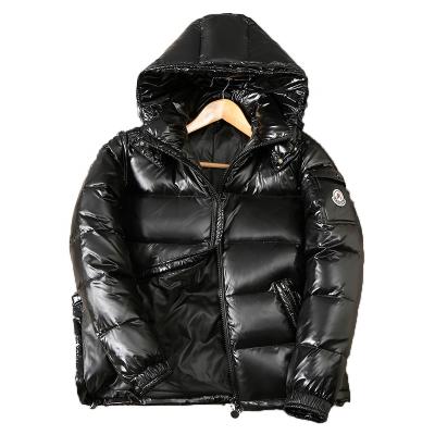 China Waterproof Oversized Men Down Jacket Short Version Thickened White Winter Duck Down Warm Hooded Men&'s Shiny Stripper Jackets Down Coat for sale