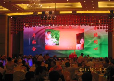 China Light Stage Indoor LED Curtain Video Wall , Transparent LED Screen for sale