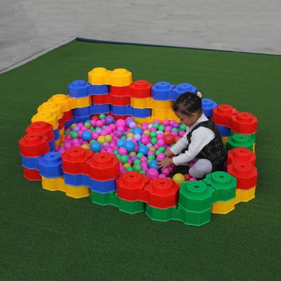 China Electronic Building Blocks Octagonal Educational Plastic Toy Large Shape Toy Large Building Blocks Toys for sale