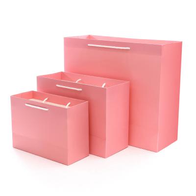 China Recyclable Gift Wrapping Paper Storage Bag Bulk Gift Bags Manufacturer for sale