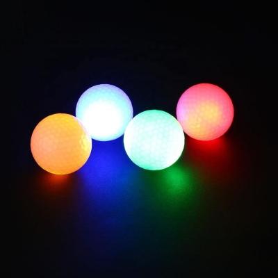 China Dupont Surlyn Cover Light Up LED Golf Balls Impact Activated With Flash 8 Minute Timer for sale